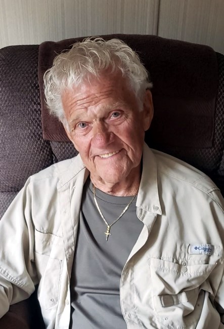 Obituary of Robert Frederick Knuth
