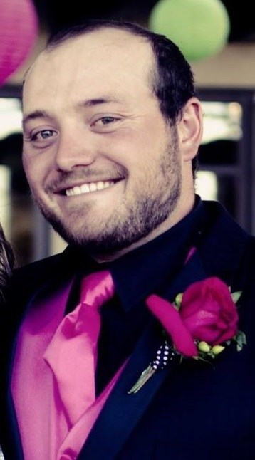 Obituary of Casey Sparks Bateman