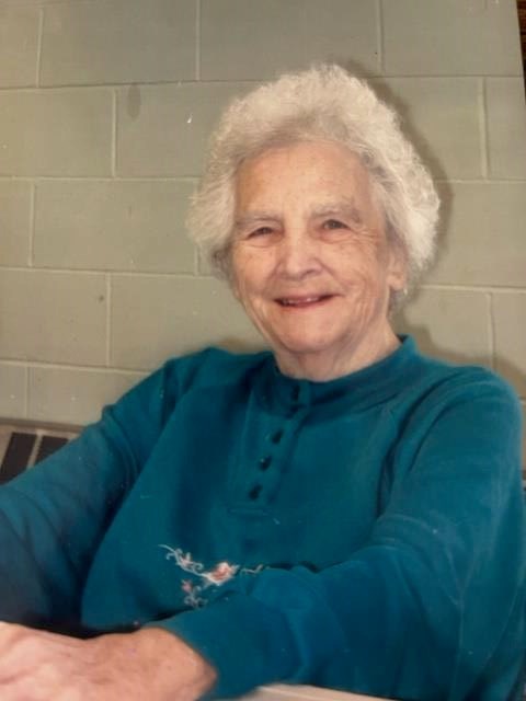 Obituary of Ruth E Kennedy