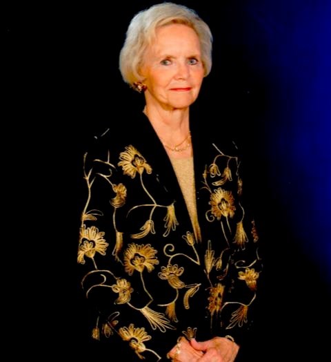 Obituary of Carlita Kemnitz Walters