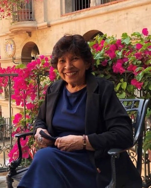 Obituary of Rosa Victoria Campos Castillo