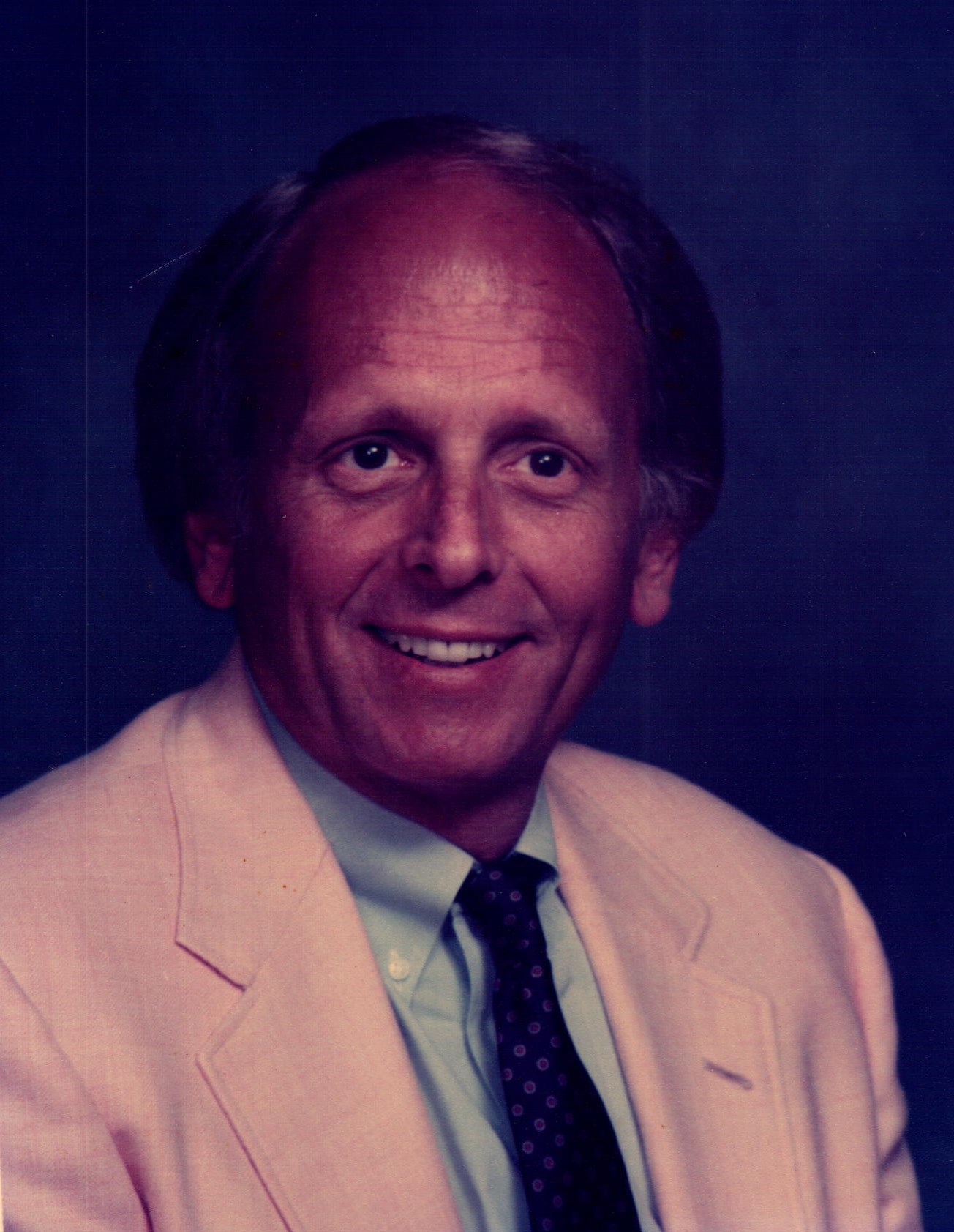 Obituary of Robert Douglas Lindsay