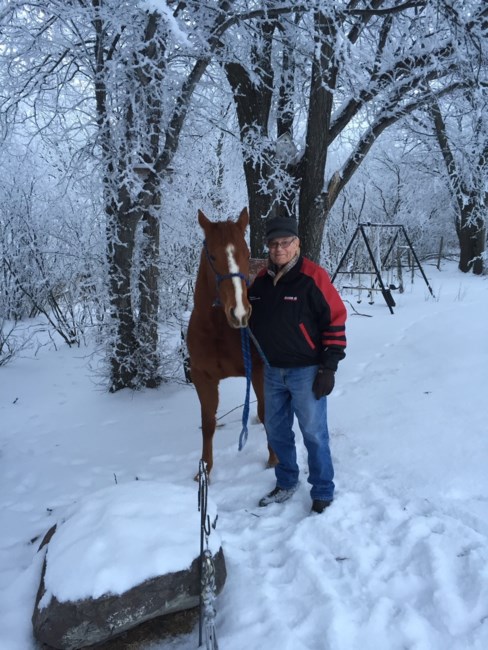 Obituary of Roy Stephens