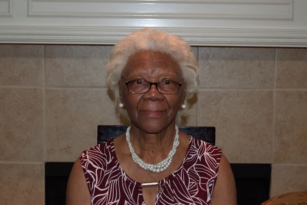 Obituary of Esmin Hall