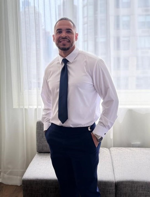 Obituario de Alex John Serrano