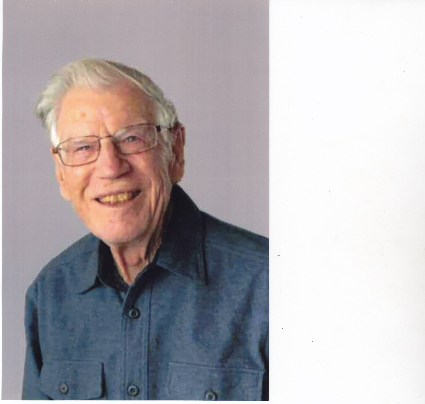 Obituario de Roy Houston Sanders