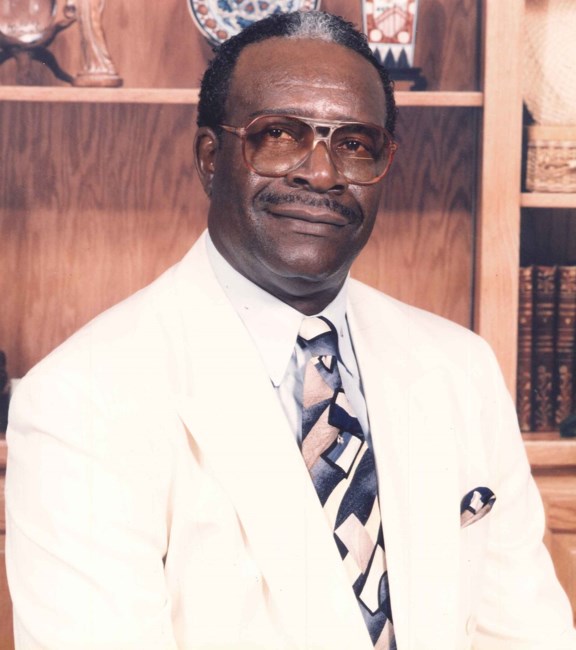 Obituario de Mr. John Louis Henry
