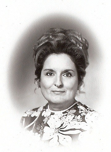Obituary of Martha A Hoskins
