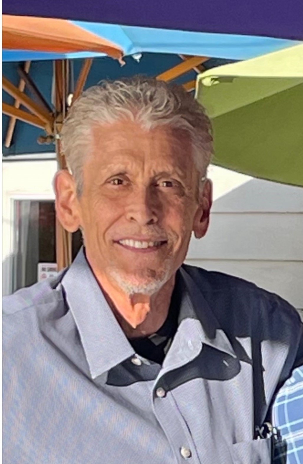 Obituario de Kris R. Moore