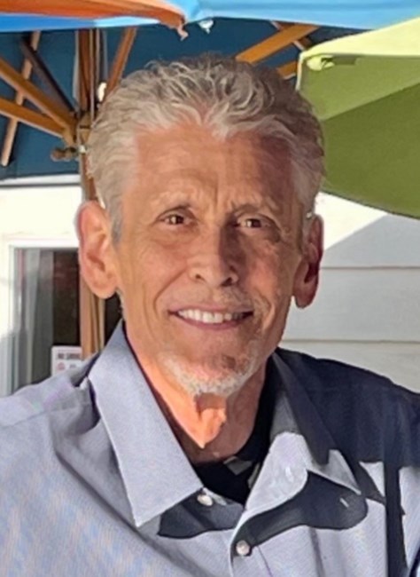 Obituario de Kris R. Moore