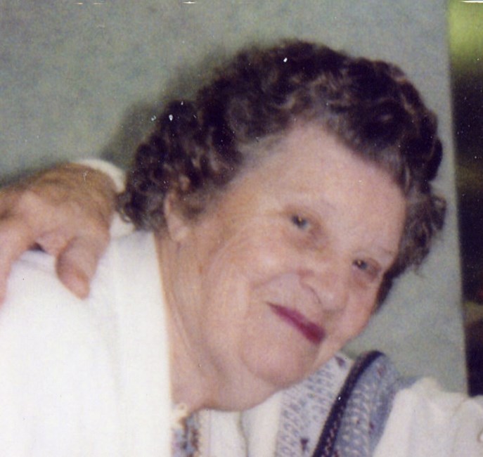 Obituary of Stella V. Sanderson