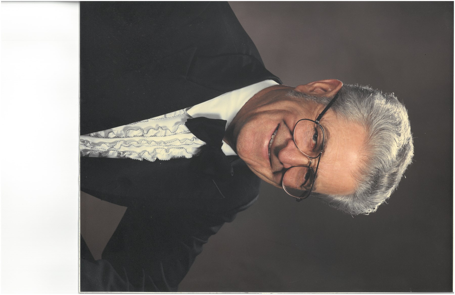 Obituary of Lee E Blooding