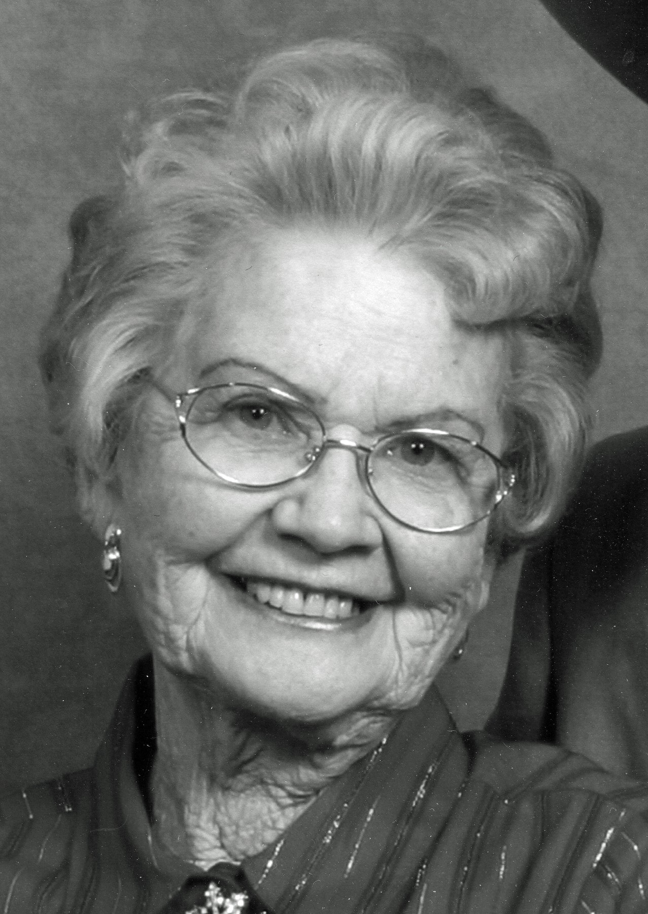 Lola Jean Adamson Obituary: Idaho Falls, Id - vfgetl1