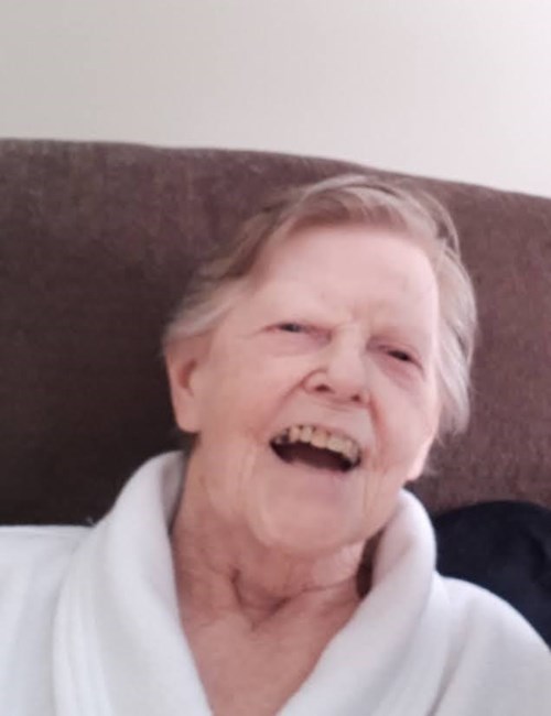 Obituary of Maizie Elizabeth Nichols