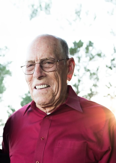 Obituary of Lon L. Martin