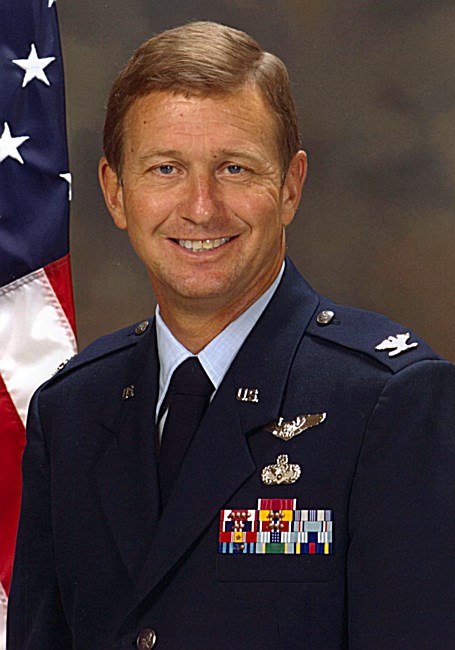 Avis de décès de Cornelius "Connie" James Carmody