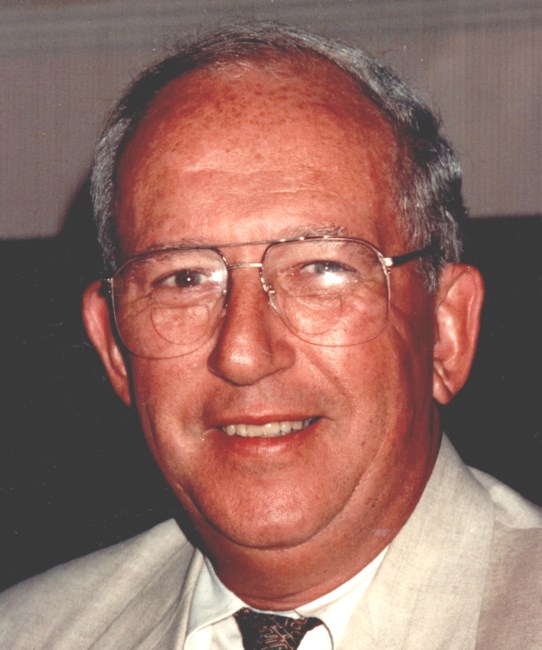 Avis de décès de John Lawrence Hogan