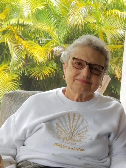 Avis de décès de Rosemarie V Johnston