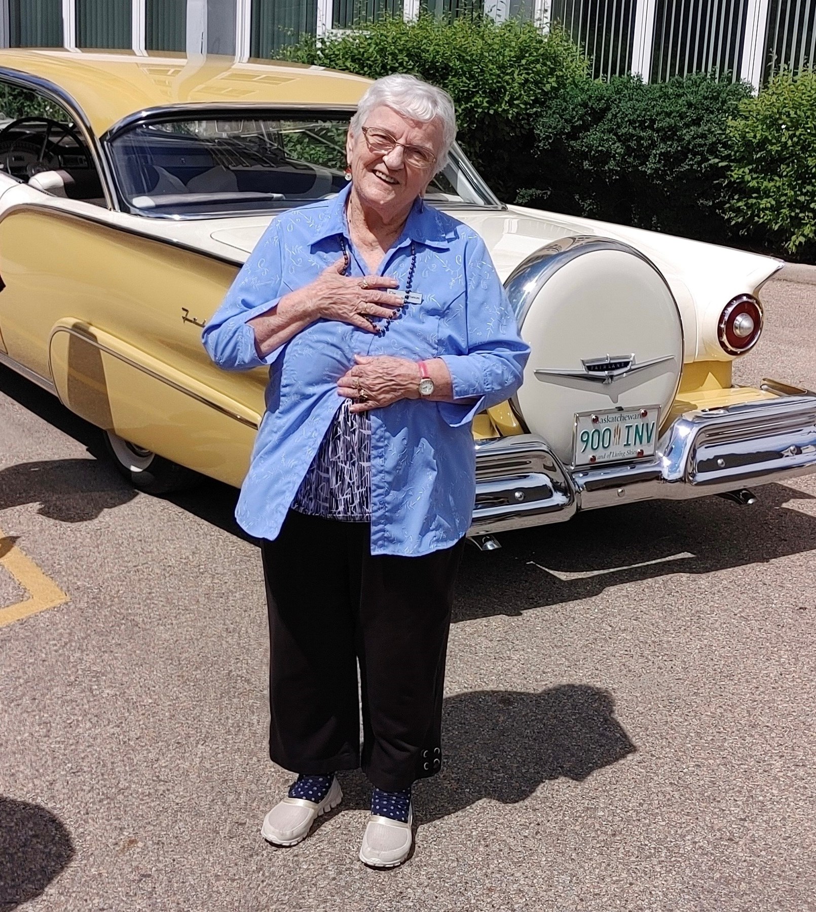 Avis de décès de Frances Mary Loeppky