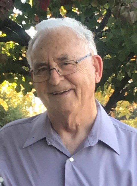 Obituary of James Lowell Engbrecht