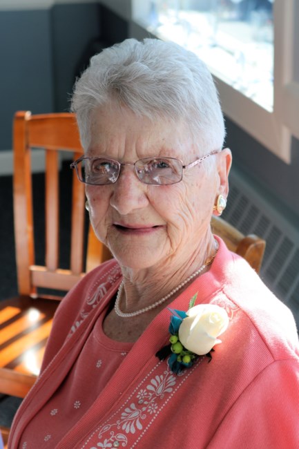 Obituary of Laurette Constance Moore
