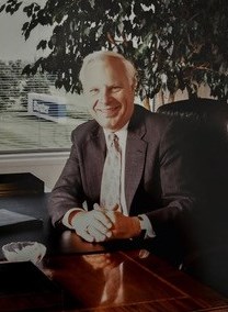 Obituario de Herbert E. Walker