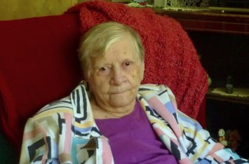 Obituary of Esther Jeanne York