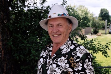 Obituary of Mr Esa John Johannes Lintunen