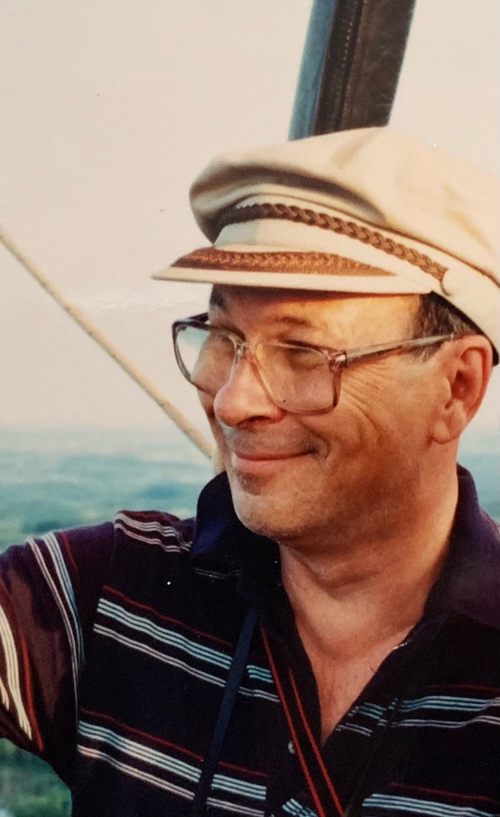 Obituary of Vernon Harlow de Guerre