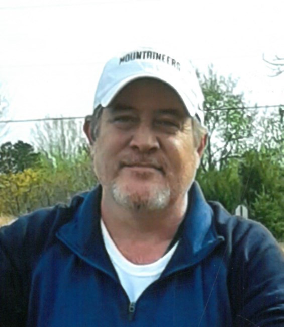 Obituario de Roger Barrett Hamood Jr.