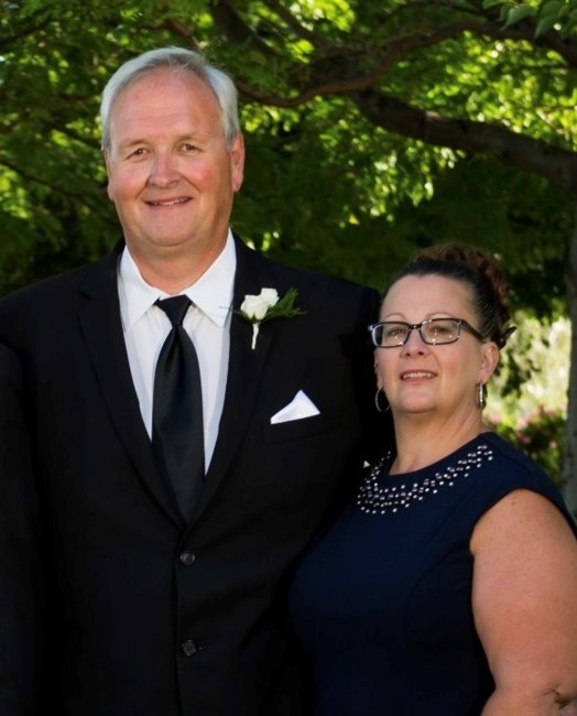 Obituary of Mark & Melissa Page