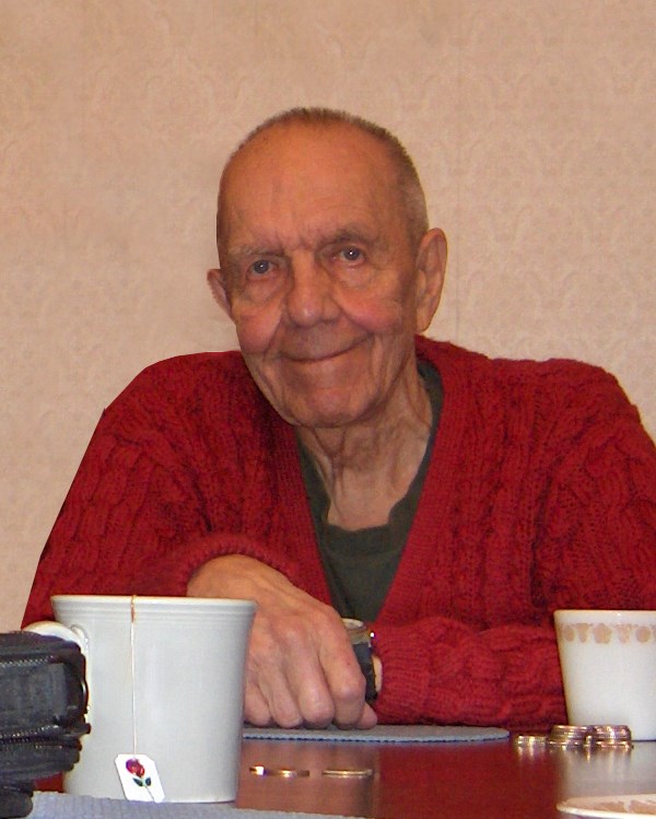 Obituary of Wallace "Wally" Decker Burke