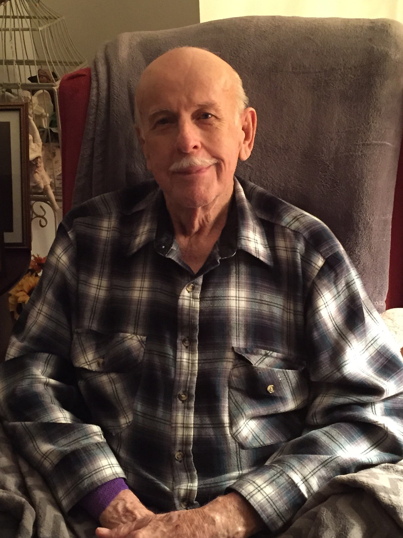 Obituario de Louis Dennis McCormack, Sr.