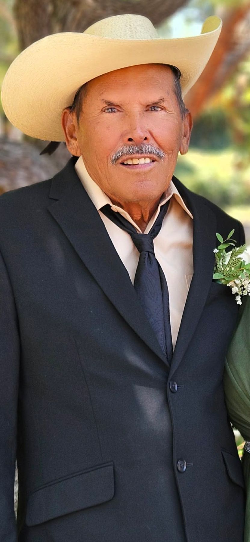 Obituario de Sr. J. Soledad Aviles Hernandez