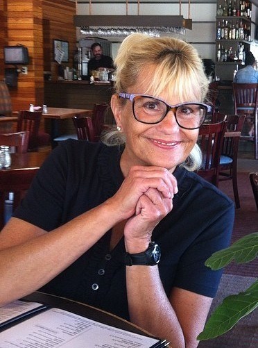 Obituary of Elizabeth Karen Mullen