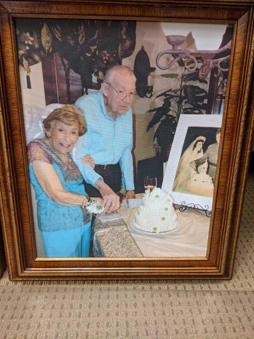 Obituary of Gloria Marion Donahue