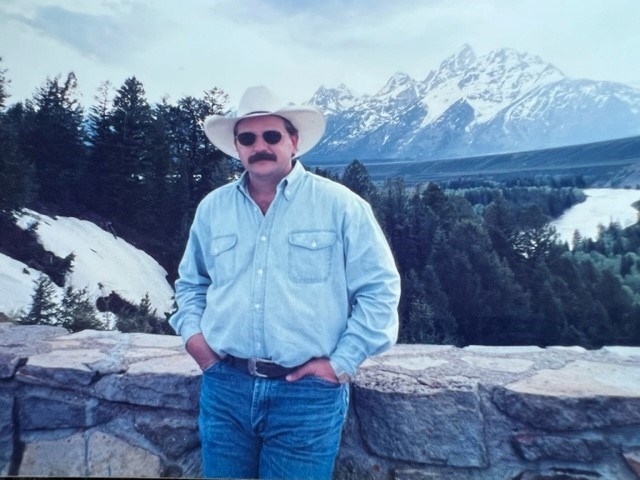 Obituary of Cliff Robert Weisinger