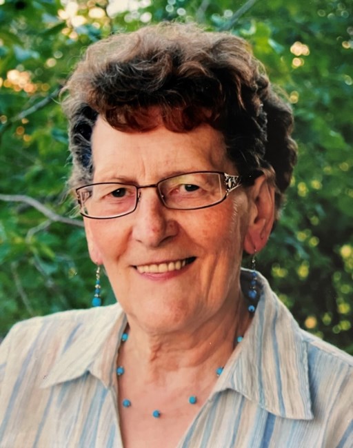 Obituario de Dolores Marlene Klapak