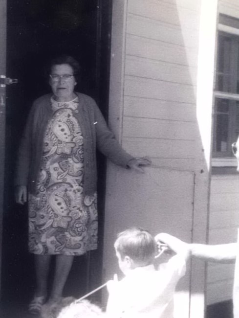 Obituary of Bertha Eva Moore