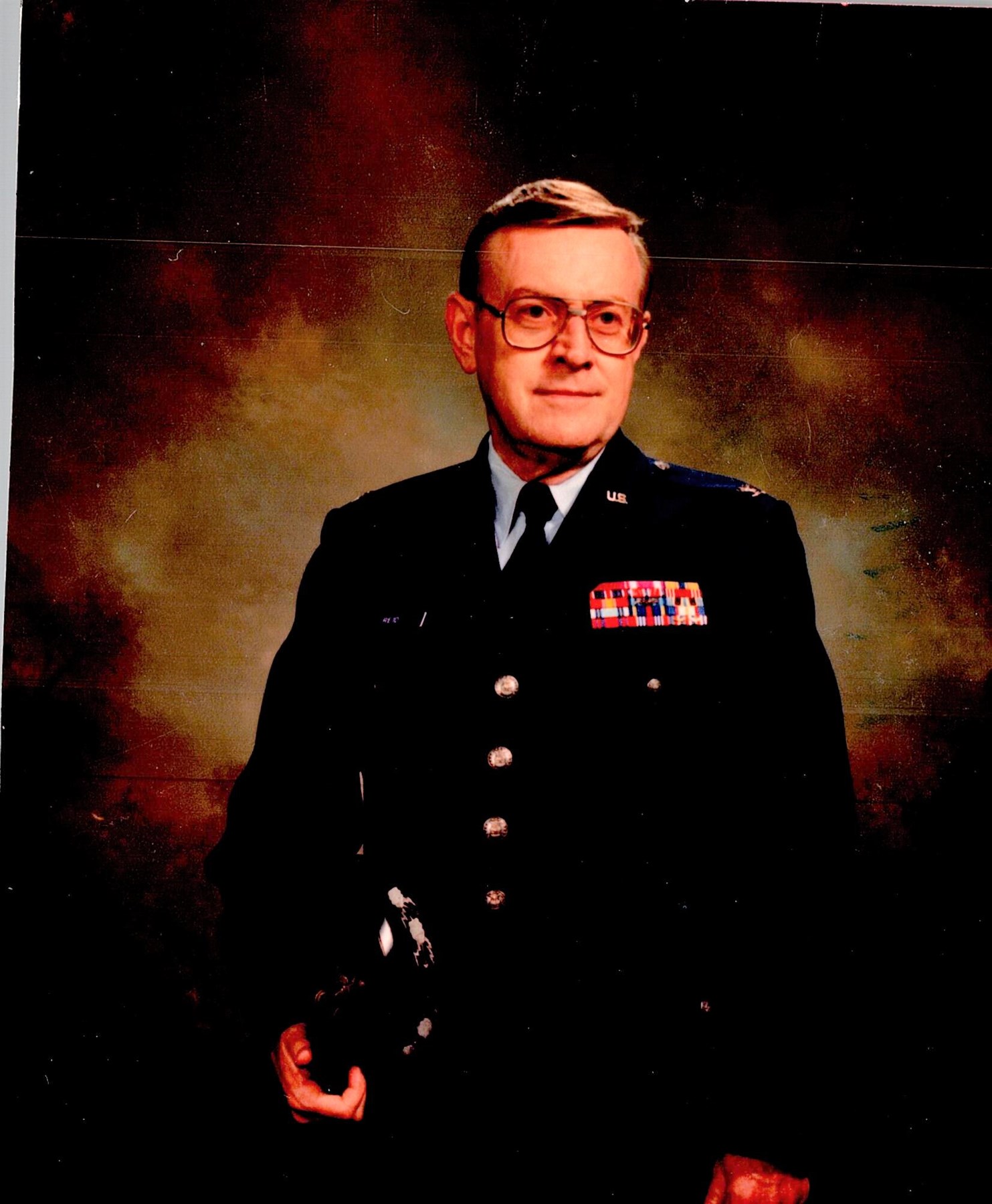 Col and macarthur avis sales