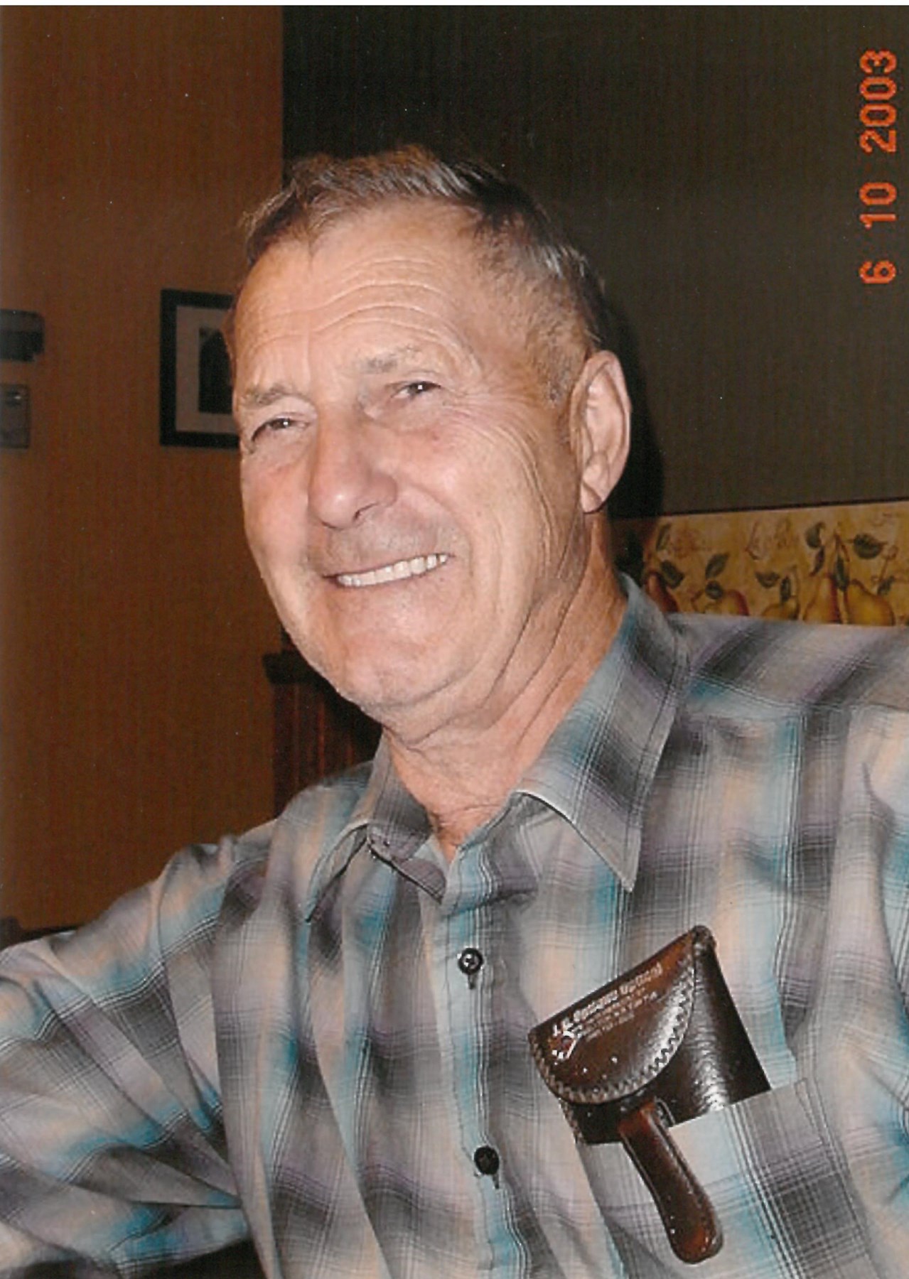 Obituario de John Ronald Hynes