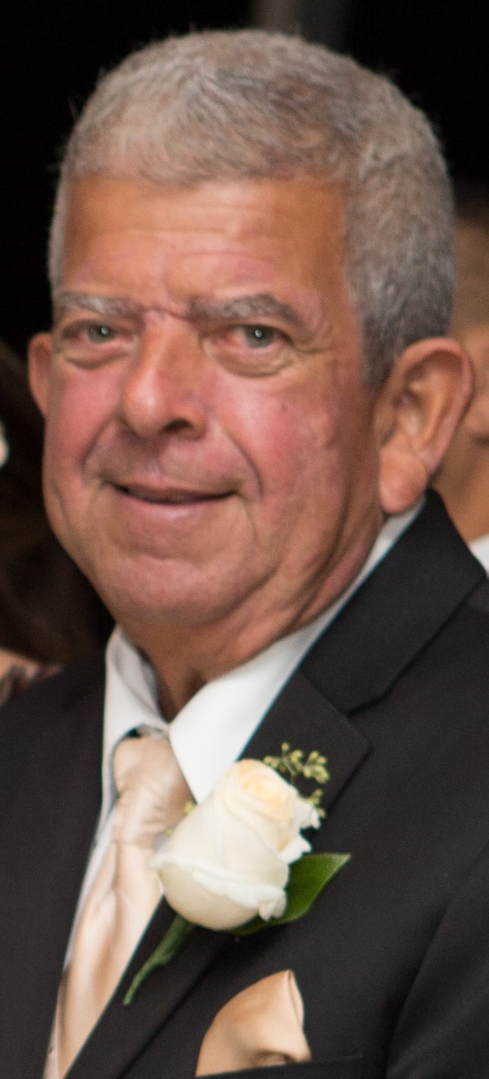 Obituary of Manuel Cardenas
