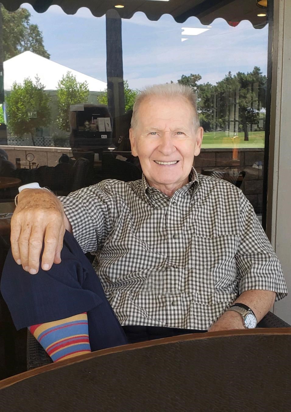 Obituary of Charles "Chuck" Kelly Horton