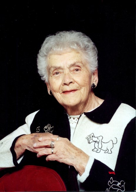 Obituary of Bessie Valera MacFarlane