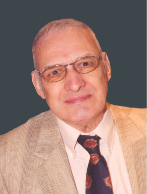 Obituary of Leonard Moll