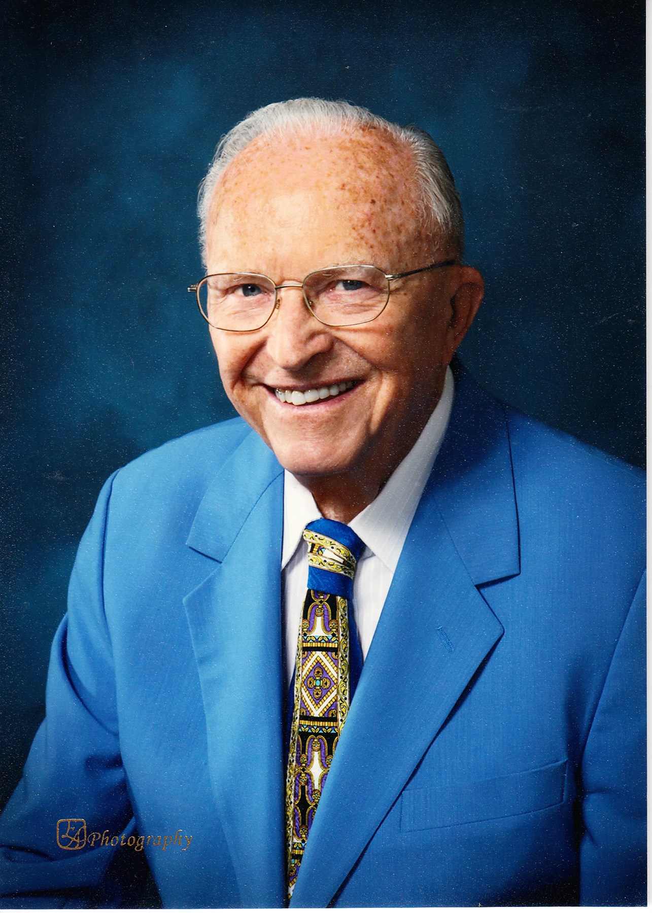 Obituary of Glenn T Adams