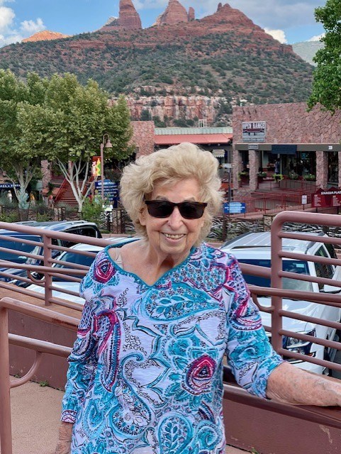 Obituary of Dorothy Lapin