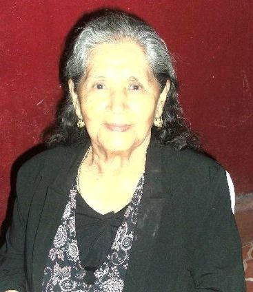 Obituary of Maria Teresa Robles Mendoza