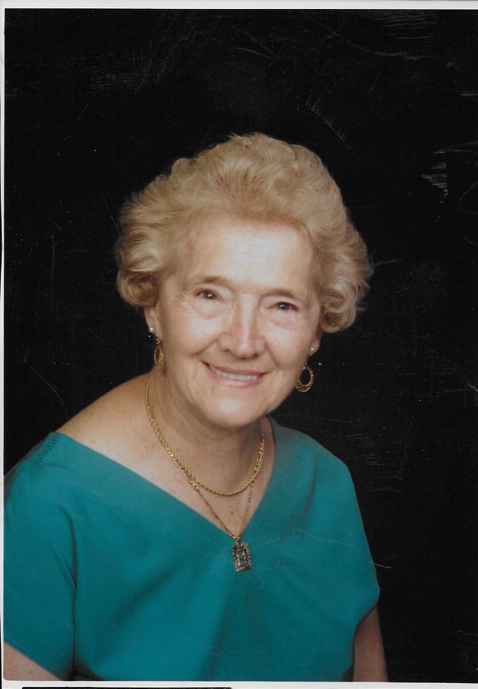 Obituary of Marie Antos Howe