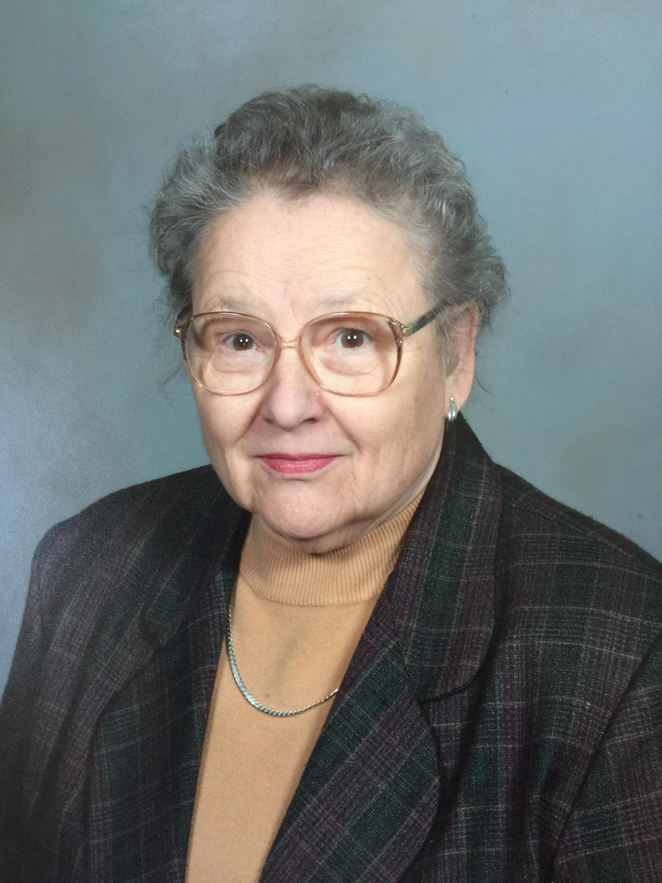 Obituary of Bernice Daniels